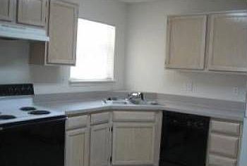 2nd image of 3815 Purceville Ct