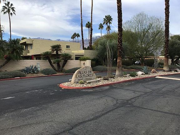 3rd image of 2420 Los Coyotes Dr