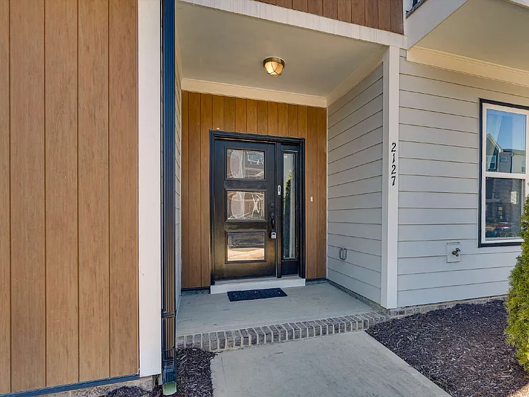2127 Big Falls Dr — Photo 4