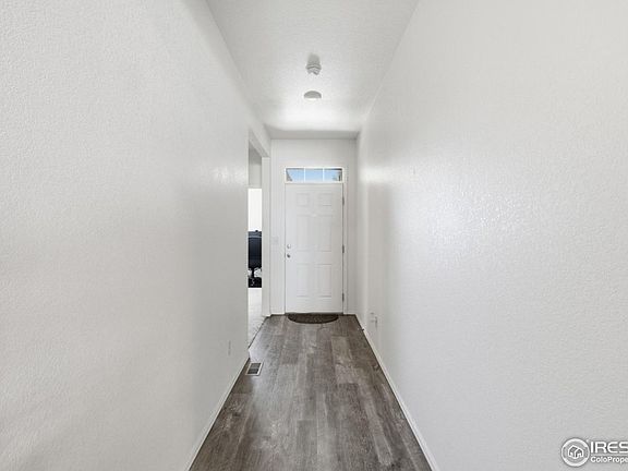 5th image of 916 Birchdale Ct