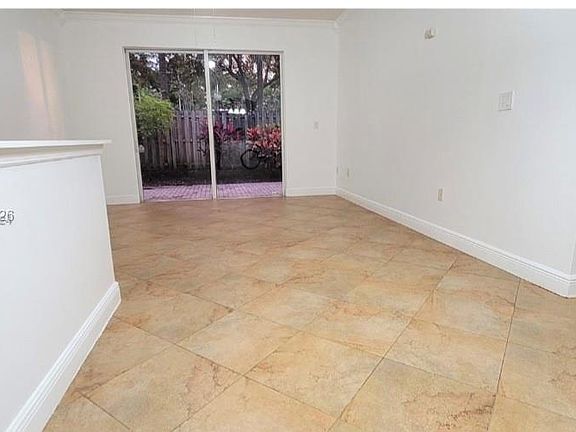 5th image of 4268 NE 9th St