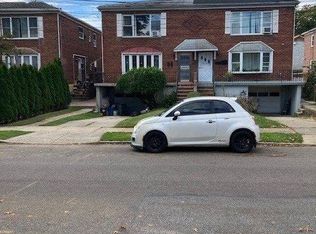 4312 220th St, Bayside, NY 11361