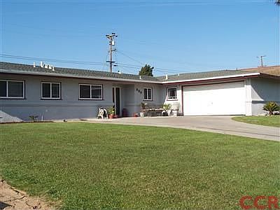 1st image of 389 Vineland Dr