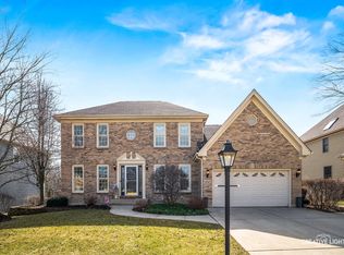 650 Partridge Dr, West Chicago, IL