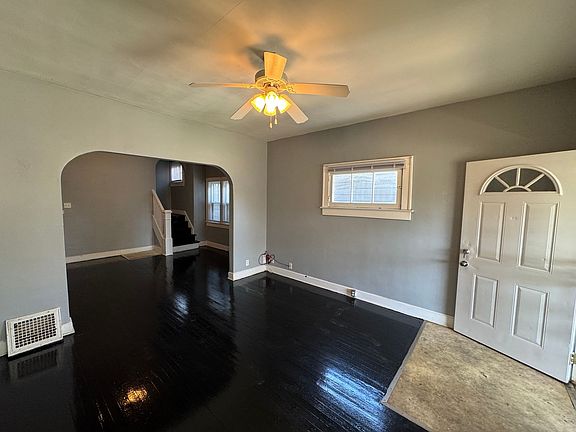 3rd image of 830 Weghorst St #832