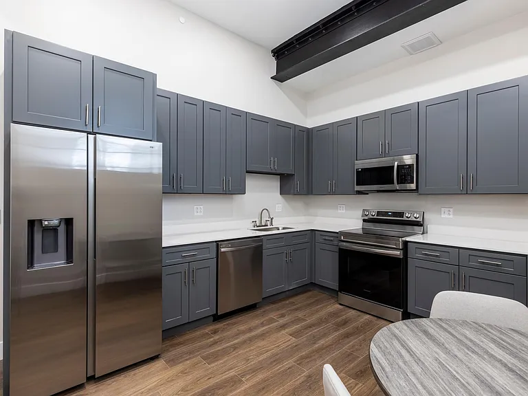 The Lofts on Pearl — Photo 38
