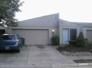 11018 Eastwind Ct, Strongsville, OH 44149