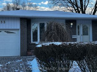 33 Vanstone Ct E, Clarington, ON L1C 3V6