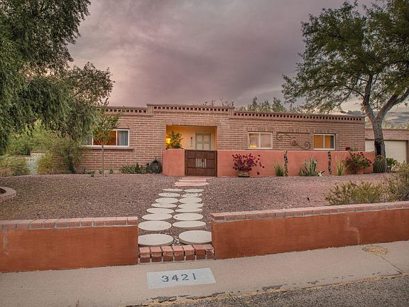 2nd image of 3421 N Camino Esplanade
