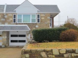 7825 Anita Dr, Philadelphia, PA 19111