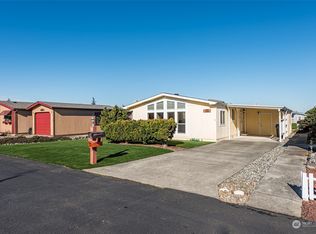 325 N 5th Ave SPC 32, Sequim, WA 98382