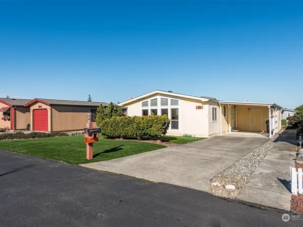 325 N 5th Avenue #32, Sequim, WA 98382