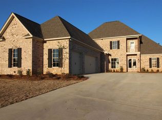 102 Esplanade Ct, Madison, MS 39110