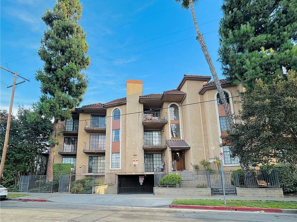 1st image of 18600 Clark St Unit 306