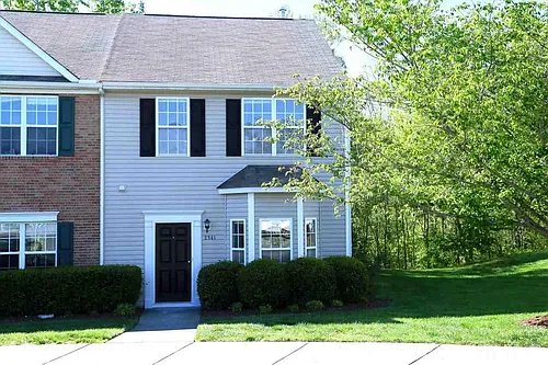 2841 Gross Ave Photo 1