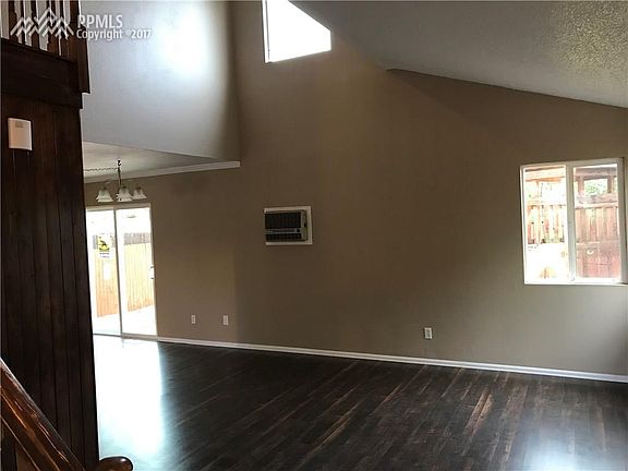 Main Level Great Room Freshly Painted and New Flooring