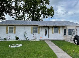 2013 Kingfisher Dr, Saint Bernard, LA 70085