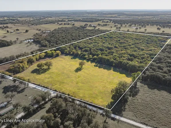 Hcr 1446, Blum, TX 76627