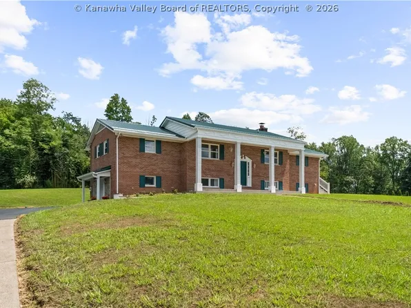 # 3 Lou's Dr, Elkview, WV 25071
