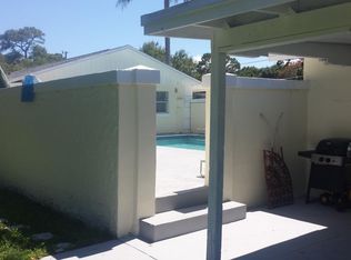 4211 Garrison Ln, Fort Pierce, FL 34982