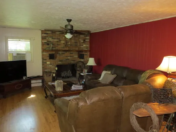 3770 New River Pkwy, Independence, VA 24348