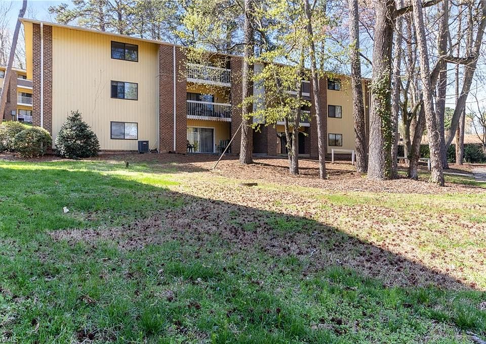 1st image of 1110 Schaub Dr APT B