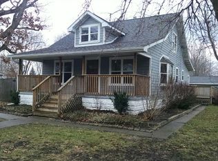 833 Begonia St SE, Demotte, IN 46310