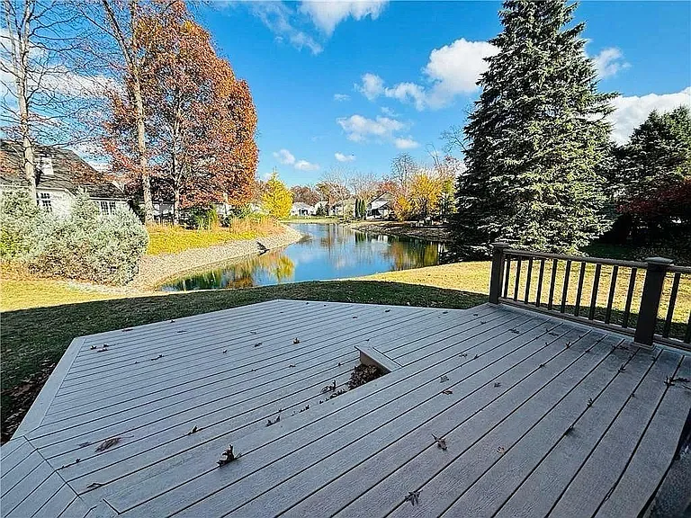 8874 Linden Lake Rd — Photo 5