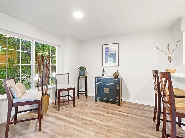 Water's Edge Townhomes — Photo 39