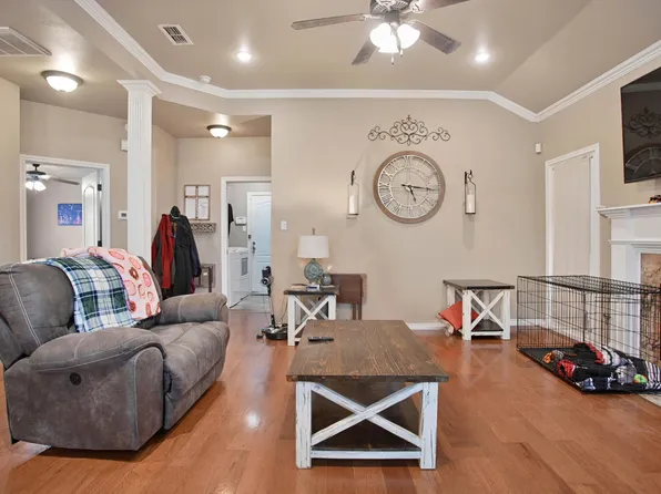 5826 104th St, Lubbock, TX 79424