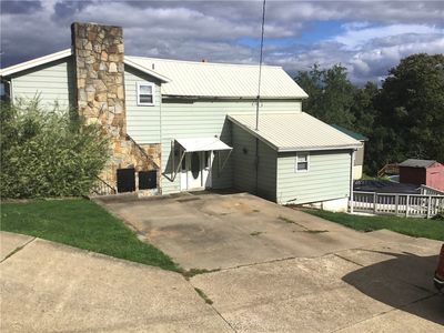 222 Briar Hill Rd E, Kittanning, PA, 16201