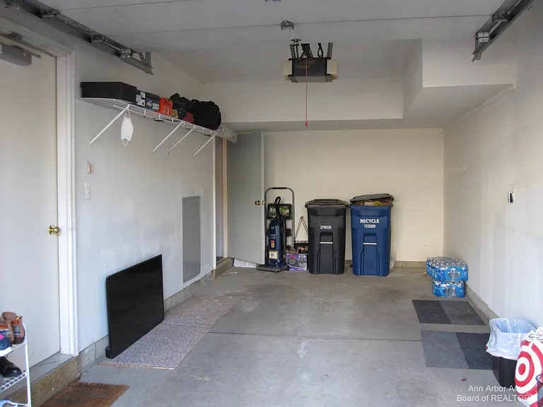 2806 Barclay Way — Photo 17