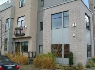 2006 NW 16th Ave, Portland, OR 97209