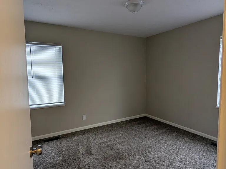 1545 & 1547 Tod Ave NW #1547 — Photo 10