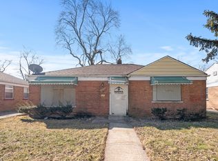 10128 S Van Vlissingen Rd, Chicago, IL 60617