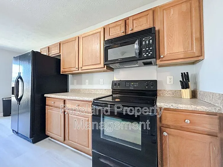 341 Kingdom Estate Dr — Photo 23