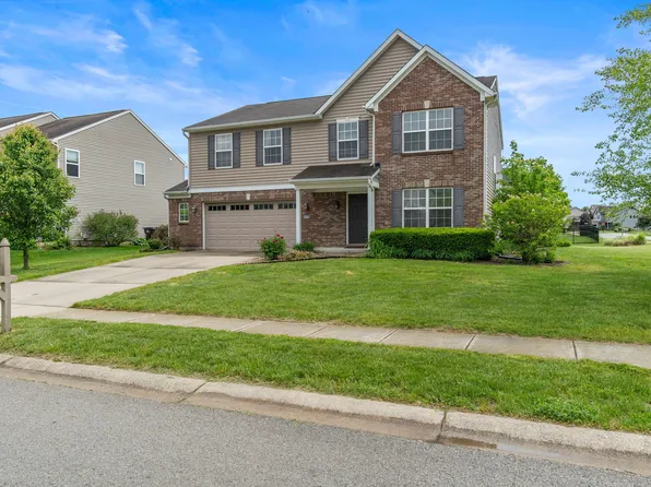 5415 Misthaven Ln, Greenwood, IN 46143