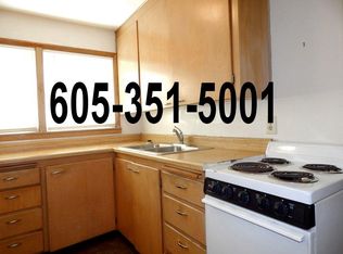 2700 E 10th St #3, Sioux Falls, SD 57103