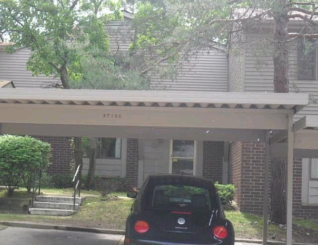 1st image of 27105 Farmbrook Villa Dr #1