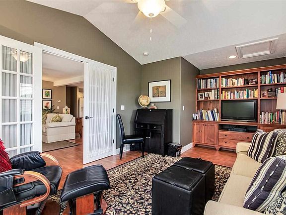 2nd image of 4878 Black Bear Dr #28