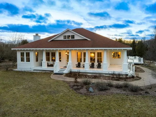 1070 Lost Ln, Ellison Bay, WI 54210