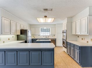 7304 Old Mill Run, Fort Worth, TX 76133