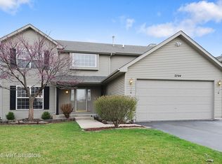 2704 Oasis Dr, Plainfield, IL 60586