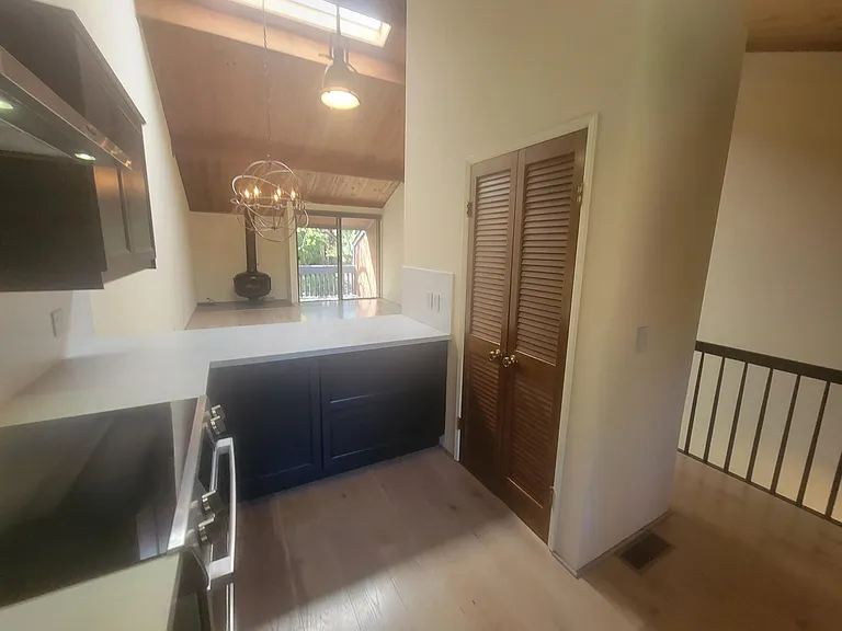 186 Central Ave — Photo 13