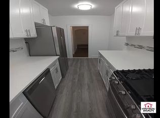 7666 Austin St APT 1P, Forest Hills, NY 11375