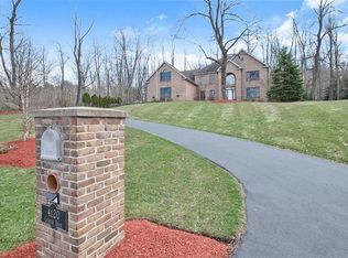 4120 Gubitosi Dr, Coopersburg, PA 18036