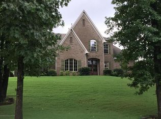 4062 Sir Thopas Dr, Southaven, MS 38672