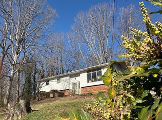 1717 Kemper Ln, Knoxville, TN 37920