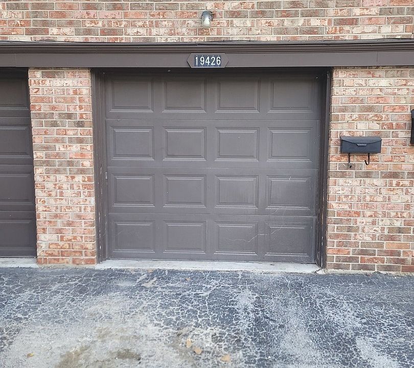 1st image of 19426 Oak Ave #0
