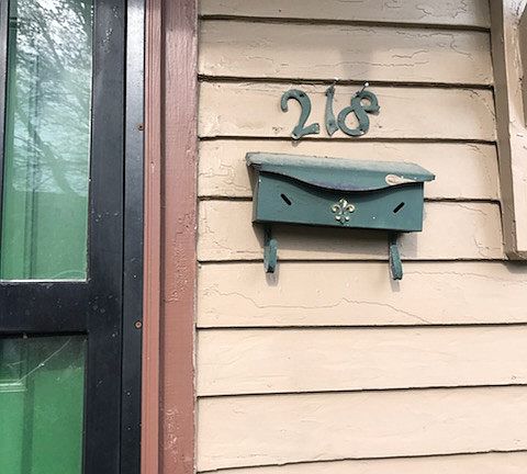 2nd image of 218 Pine St